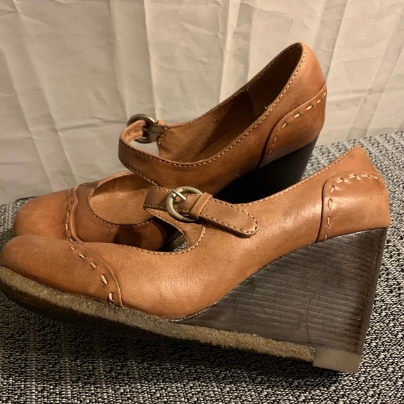Biviel Brown Leather Mary Jane Wedge Size 8 EUR 38 - Picture 7 of 8